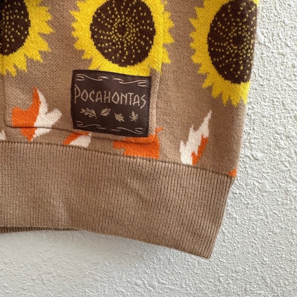 Disney BoxLunch Pocahontas Sunflower Patterned Cardigan Womens Small Brown - Picture 6 of 8
